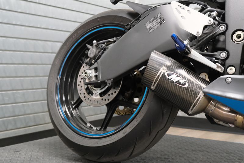 USED 2025 KAWASAKI NINJA ZX6R ABS Image 14