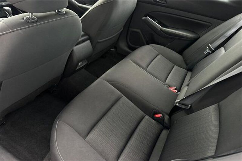 2023 Nissan Altima 2.5 SVImage 10