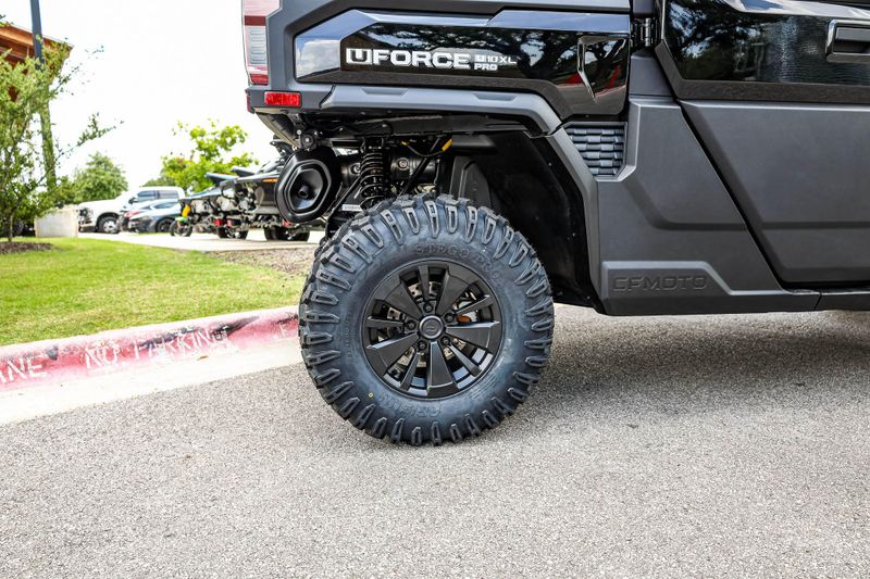 2025 CFMOTO U10XL PRO HIGHLAND   NEBULA BLACK Image 11