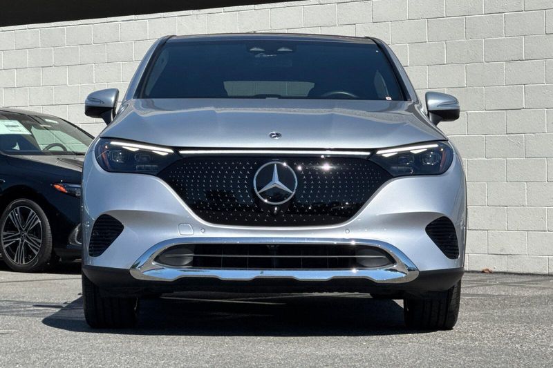 Used 2023 Mercedes-Benz EQE 350+ SUVImage 9