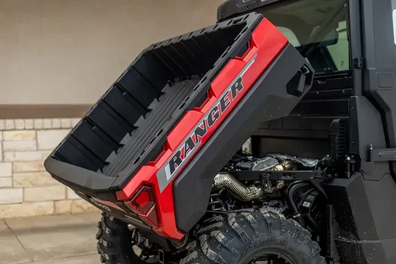 New 2026 Polaris RANGER CREW XP 1000 NORTHSTAR EDITION PREMIUM SUNSET RED Image 16