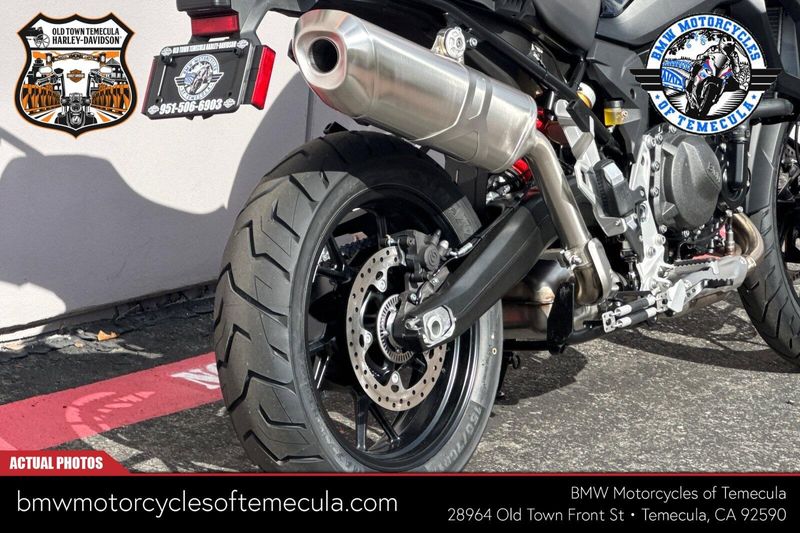 2026 BMW F 800 GSImage 14