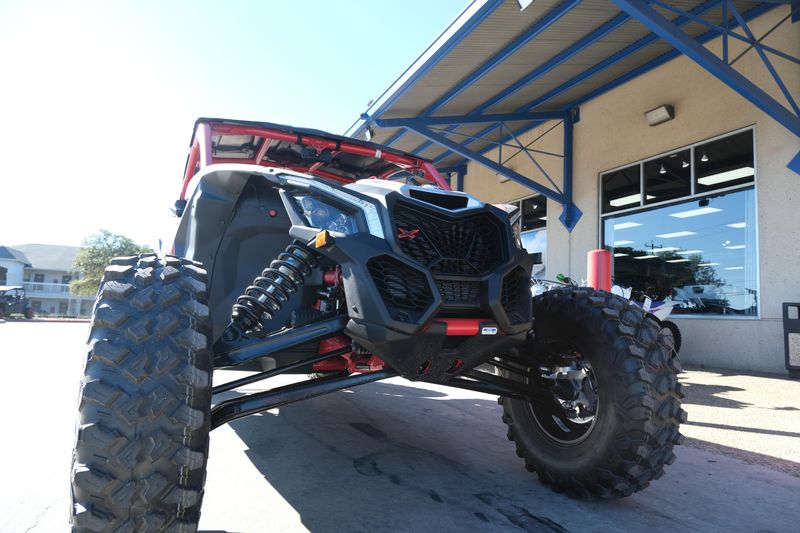 2025 Can-Am MAVERICK X3 MAX X RS TURBO RR WITH SMARTSHOX FIERY RED AND HYPER SILVERImage 2