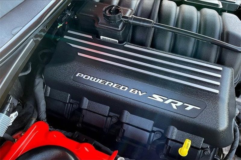 2016 Dodge Challenger R/T Scat PackImage 32