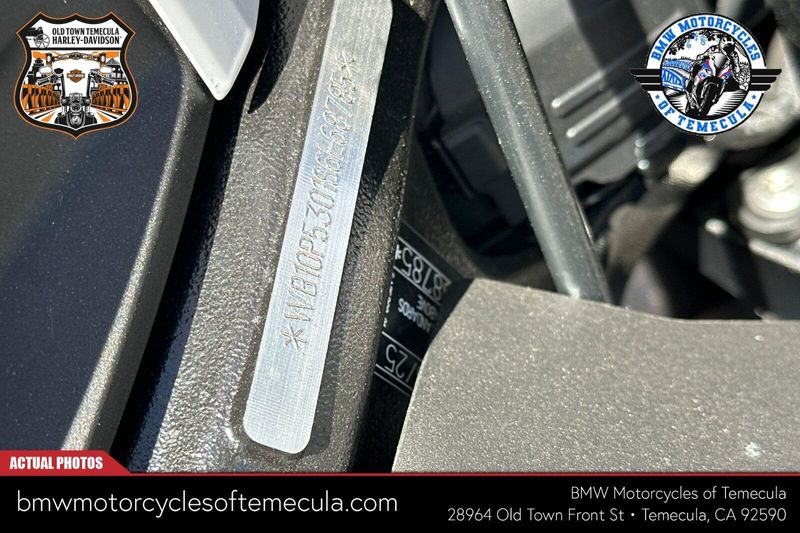 2025 BMW M 1000 RImage 21