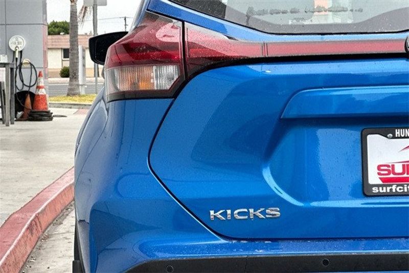 2024 Nissan Kicks SImage 20