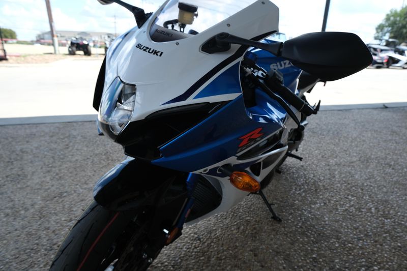 2025 Suzuki GSXR1000R BLUEImage 12