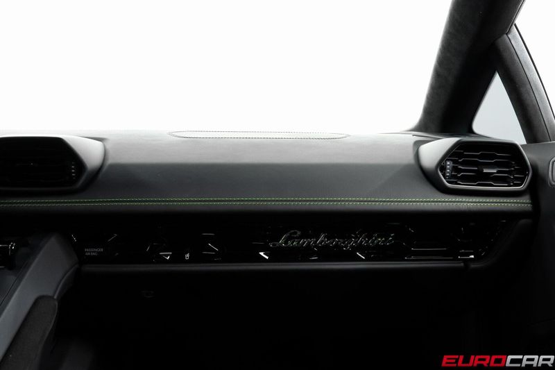 2023 Lamborghini Huracan EVO RWD *HIGH GLOSS BLACK STYLE PACKAGE* Image 30