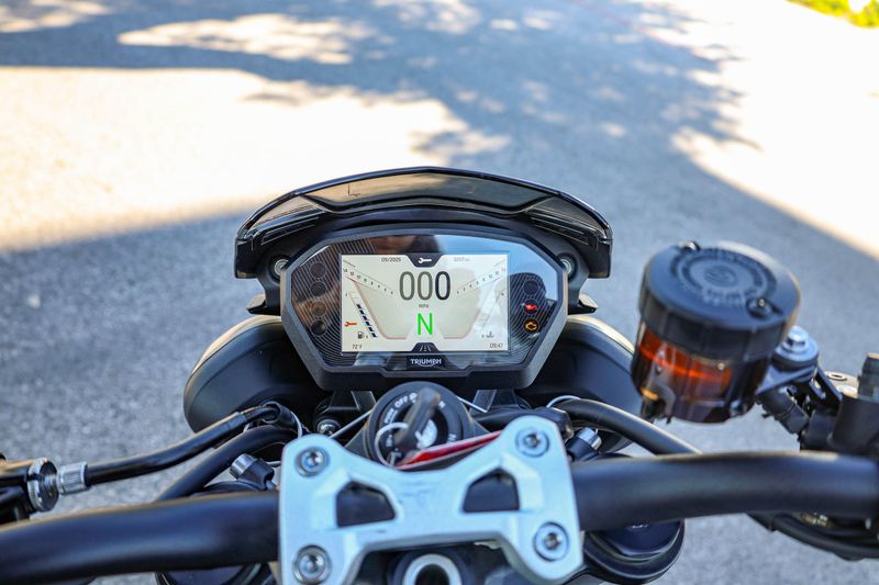USED 2024 TRIUMPH STREET TRIPLE 765 RS Image 24
