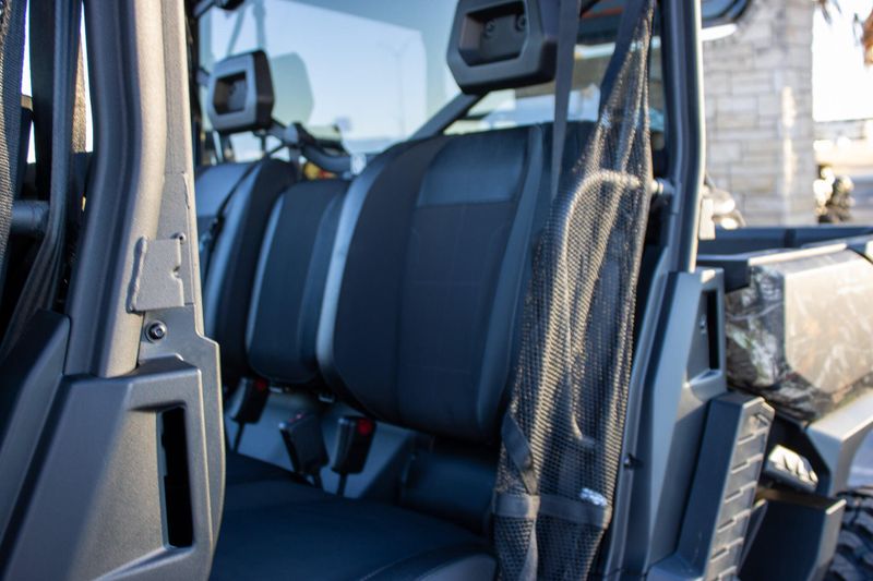 NEW 2026 CAN-AM DEFENDER MAX XT HD11 WITH 1025 INCH TOUCHSCREEN Image 15