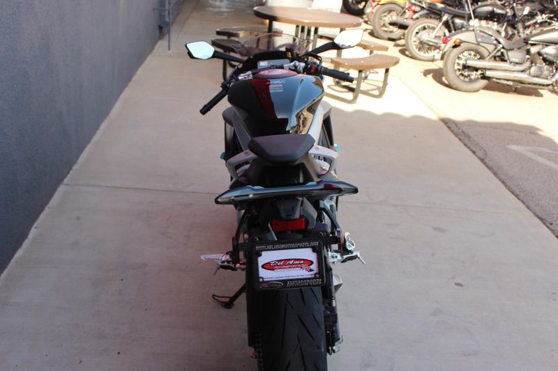 2025 CFMOTO 675SS Image 2