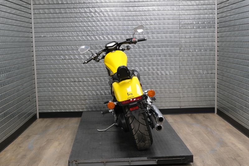 USED 2023 HONDA FURY Image 4