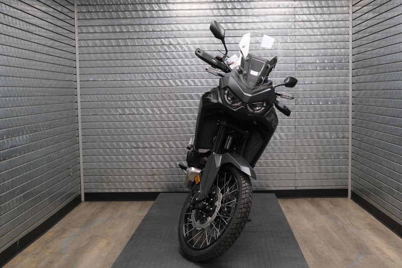 NEW 2026 HONDA AFRICA TWIN DCT Image 8