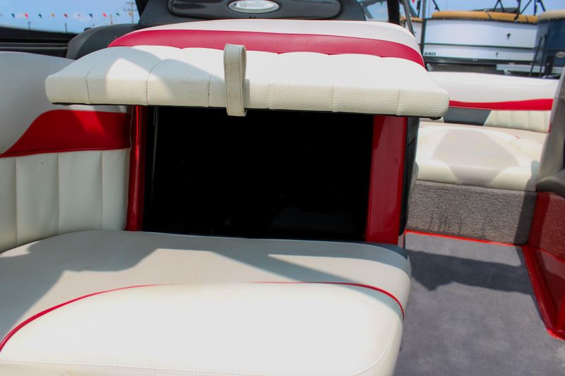 2013 MALIBU 22 MXZ Image 23