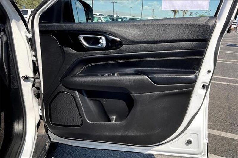 2023 Jeep Compass AltitudeImage 23