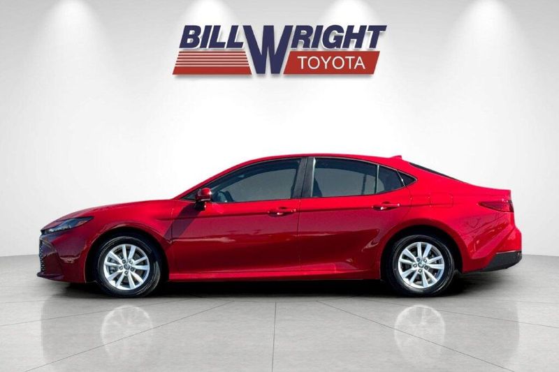 Used 2025 Toyota Camry LEImage 6