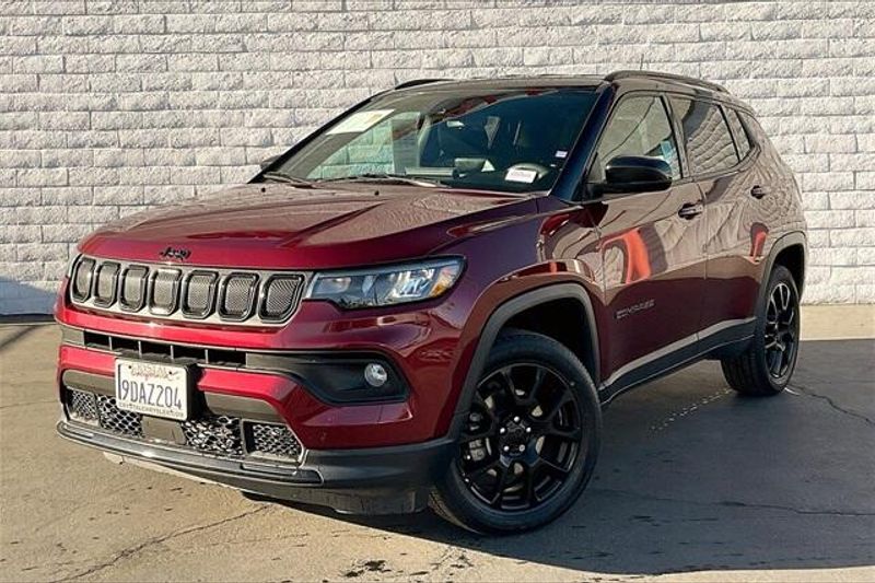 2022 Jeep Compass LatitudeImage 1