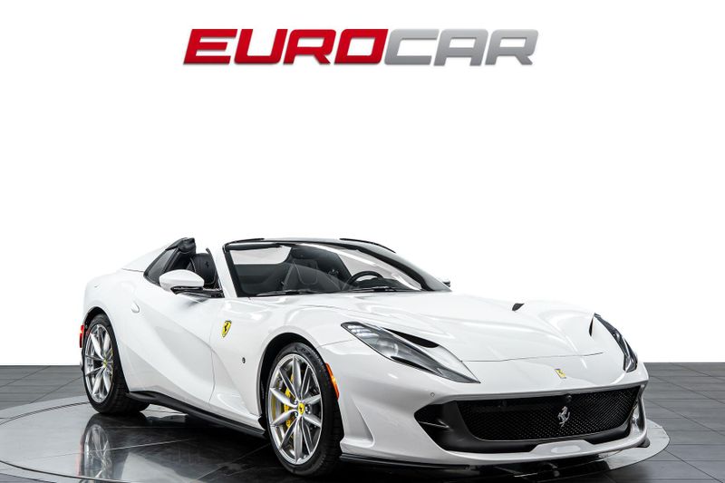 2022 Ferrari 812 GTS *CARBON STEERING WHEEL * FRONT LIFT*Image 9