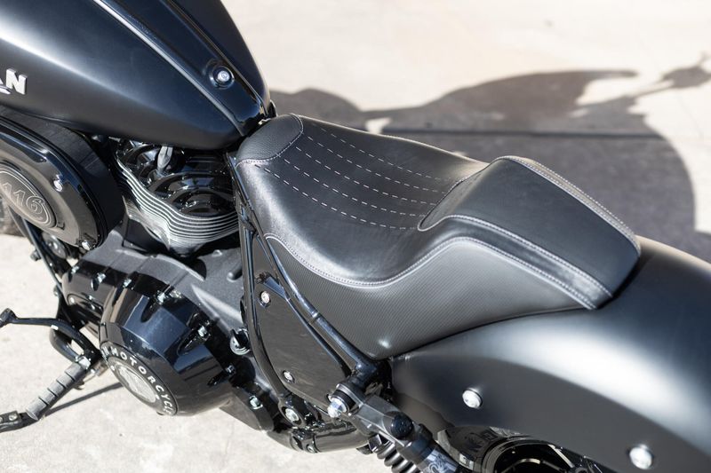 2025 Indian Motorcycle SPORT CHEIF BLACK SMOKE Image 7