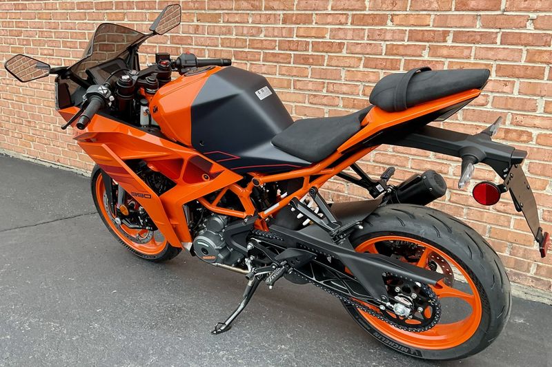 2024 KTM RC 390Image 5