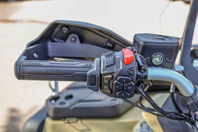 NEW 2026 CFMOTO CFORCE 1000 OVERLAND Image 18