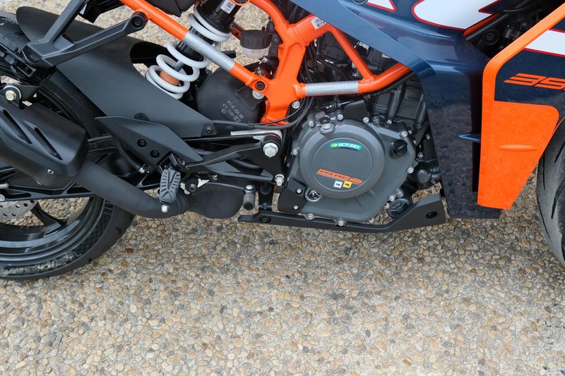 New 2024 KTM RC 390 BLUE Image 15