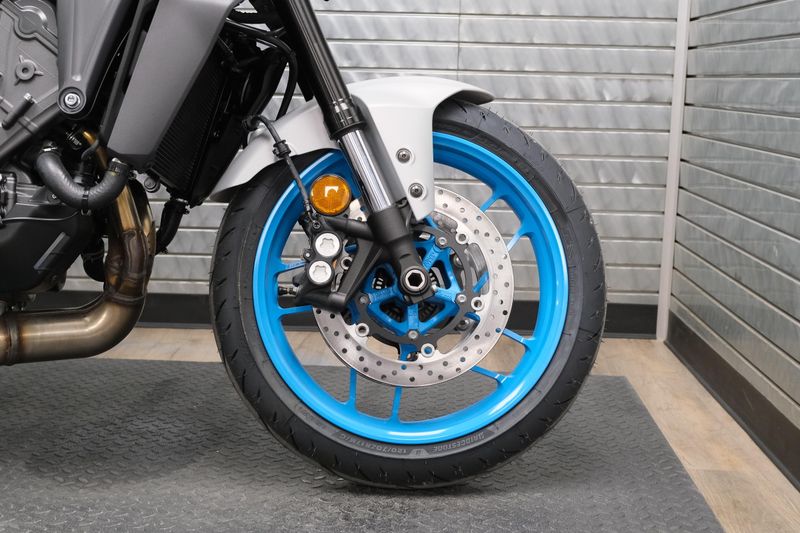 NEW 2026 YAMAHA MT09 Image 13