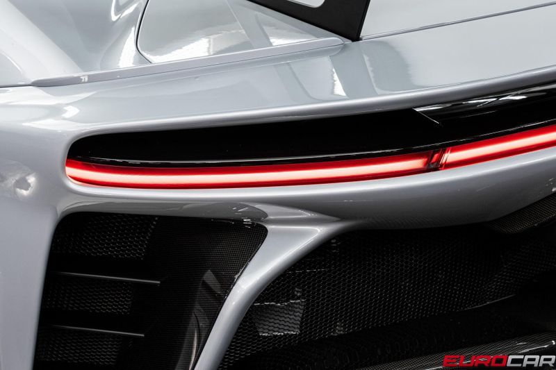 Used 2025 Ferrari SF90 XX *INSANE SPEC * HUGE CARBON OPTIONS*Image 32