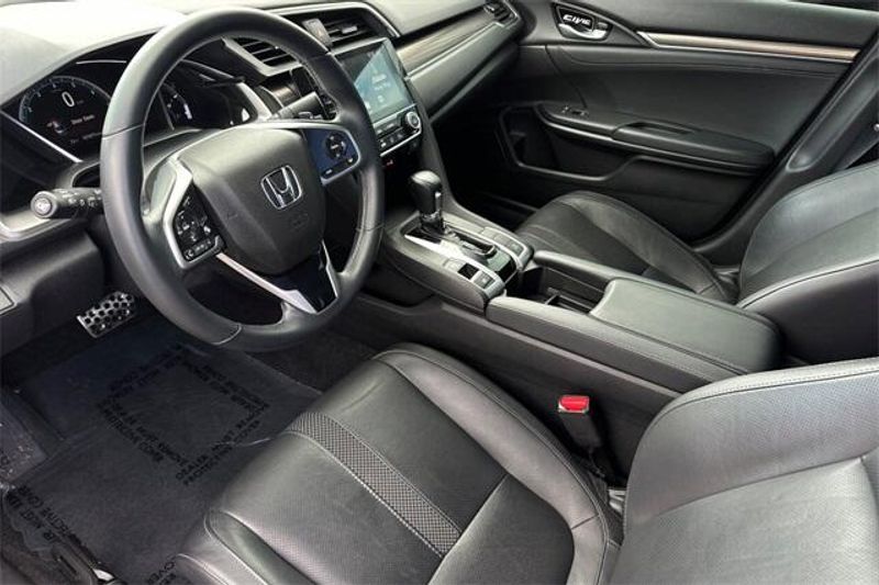 Used 2020 Honda Civic TouringImage 8