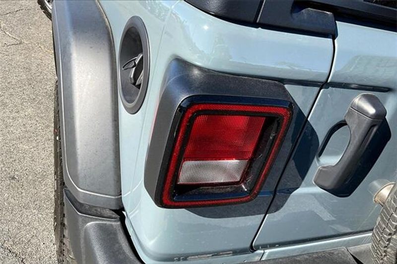 New 2025 Jeep Wrangler 4-door Sport SImage 12