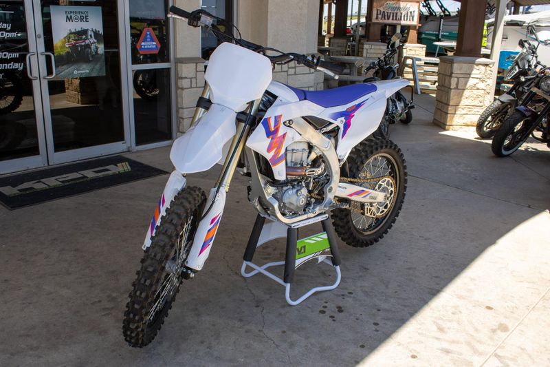 USED 2024 YAMAHA YZ450F 50TH ANNIVERSARY EDITION Image 6