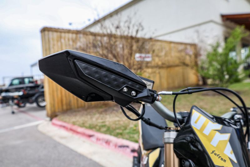 NEW 2025 SURRON ULTRA BEE Image 11