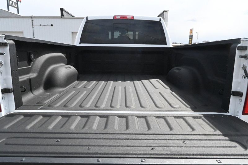2022 RAM 2500 LaramieImage 9