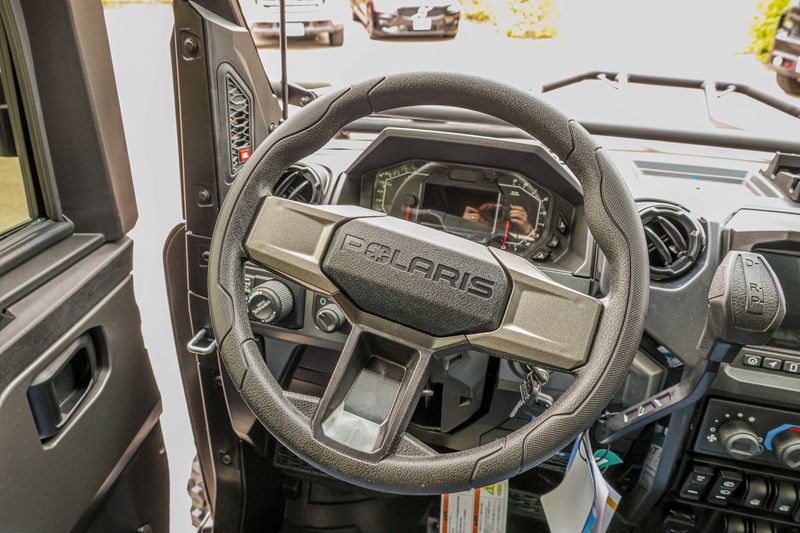NEW 2026 POLARIS RANGER CREW XD 1500 NORTHSTAR TEXAS EDITION Image 6