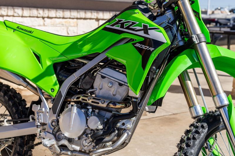 2025 Kawasaki KLX300RImage 11