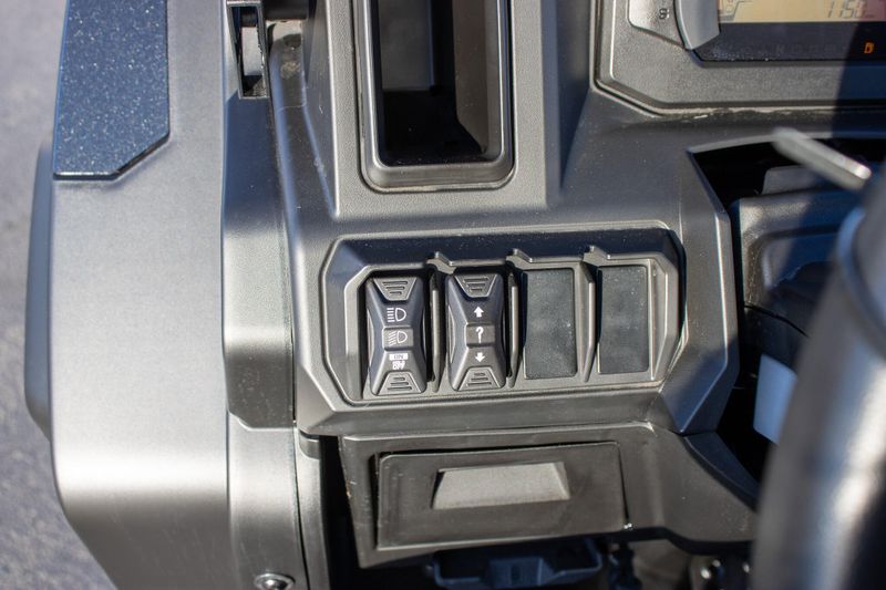 NEW 2026 CAN-AM DEFENDER MAX LONE STAR HD11 Image 20