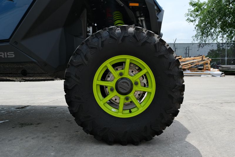 NEW 2025 POLARIS RZR PRO XP 4 ULTIMATE Image 11