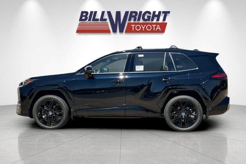 New 2026 Toyota RAV4 Plug-In Hybrid XSEImage 6