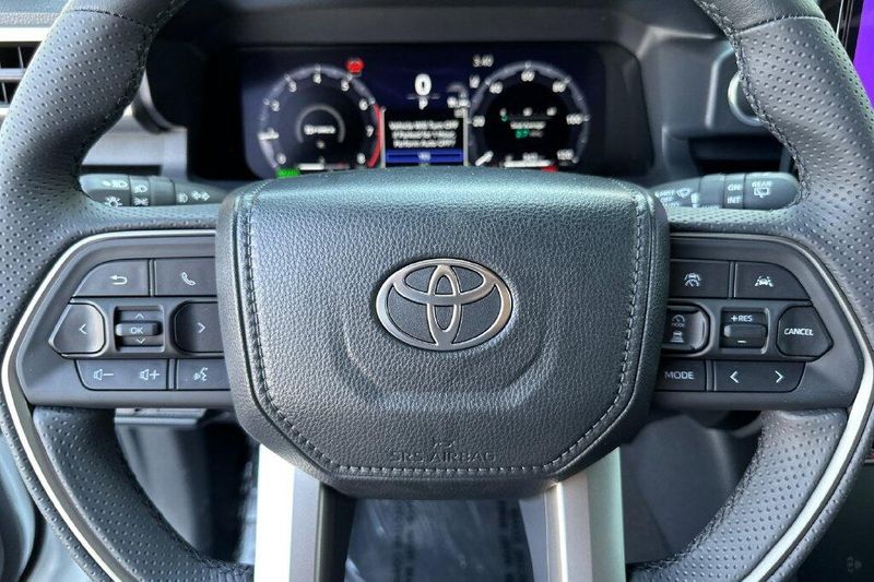 New 2026 Toyota 4Runner i-FORCE MAX Hybrid PlatinumImage 24