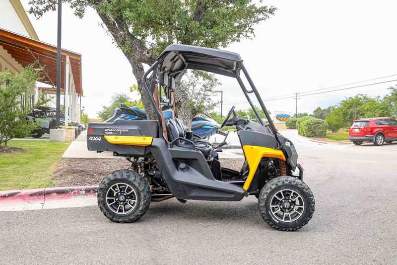 Used 2018 CUB CADET CHALLENGER 400  BLACK AND YELLOW Image 24