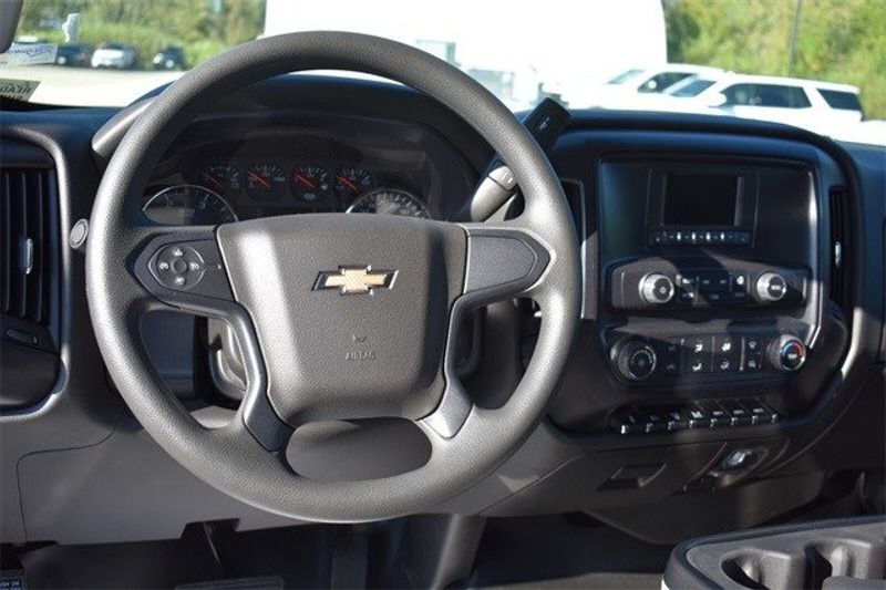 2024 Chevrolet Silverado 4500HD 1LTImage 21