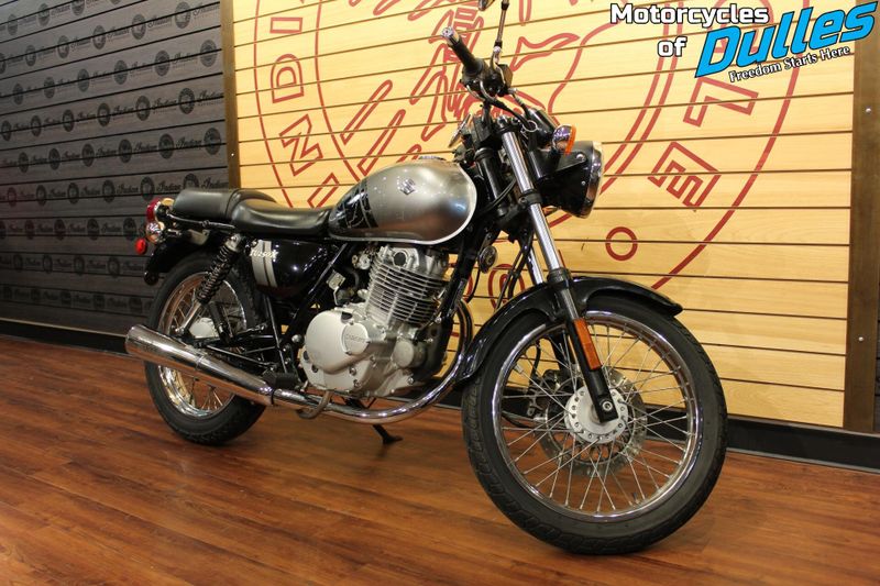 2017 Suzuki TU250 250X Image 2