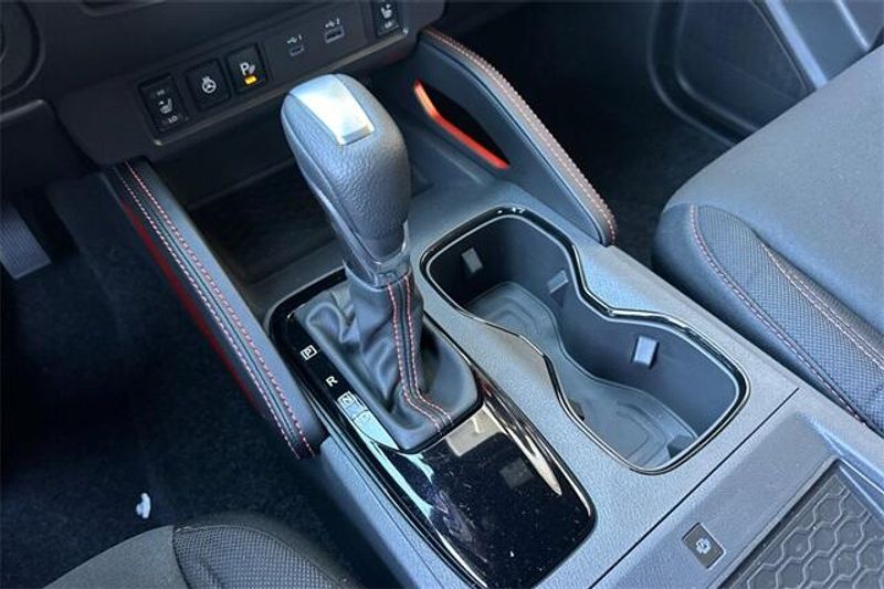 New 2025 Nissan Frontier PRO-XImage 17