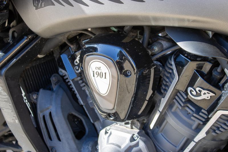 USED 2023 INDIAN MOTORCYCLE CHALLENGER DARK HORSE Image 14