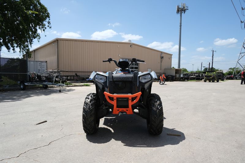 2024 Polaris SCRAMBLER 850 STORM GRAY AND RADAR BLUEImage 2