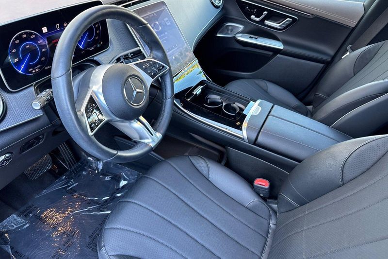 Used 2025 Mercedes-Benz EQE 350 SUVImage 10