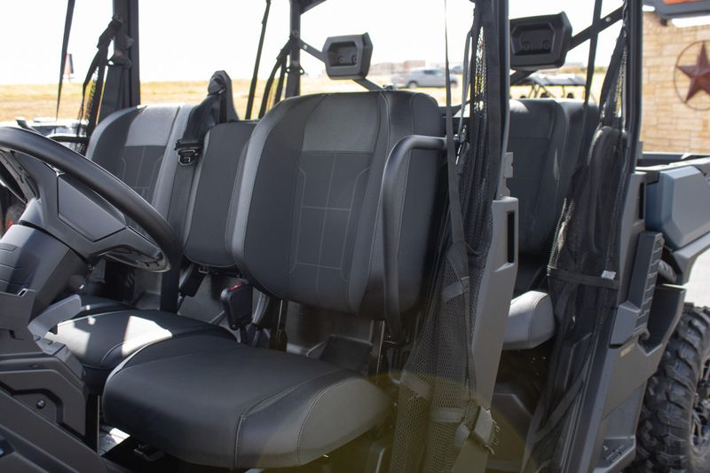 NEW 2026 CAN-AM DEFENDER MAX XT HD11 WITH 1025 INCH TOUCHSCREEN Image 15