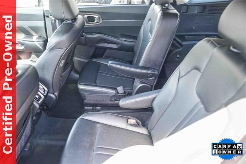 Used 2022 Kia Sorento EXImage 18
