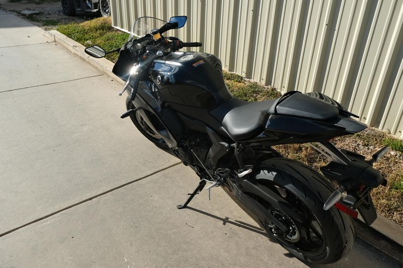 NEW 2025 YAMAHA YZFR7 Image 5