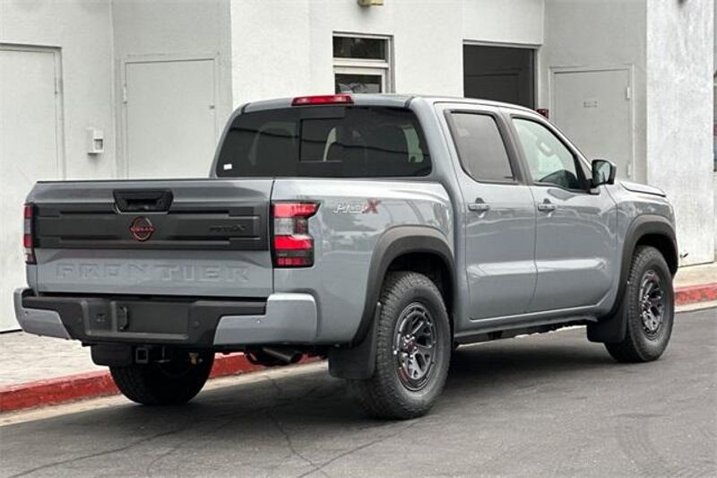 New 2025 Nissan Frontier PRO-XImage 3
